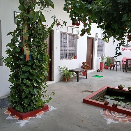 The Highvill Home Stay Khajurāho Exterior foto